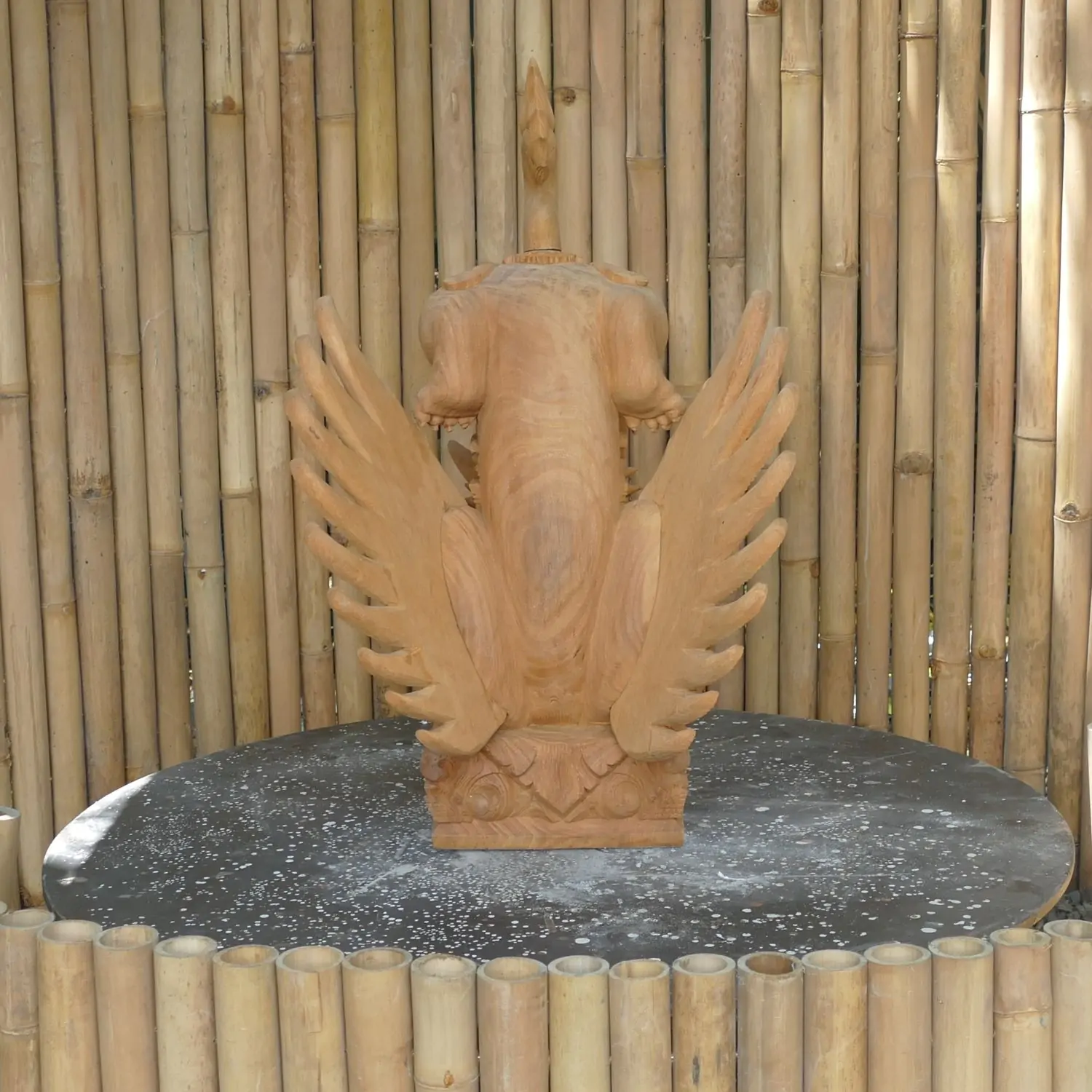  Product image 4 of the product “Singa Sungsang, Jack fruit, 30 x 35 x 56 cm (center Piece) with extension 47 x 40 x 75 cm ”